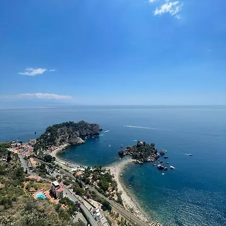 Rosso Taormina